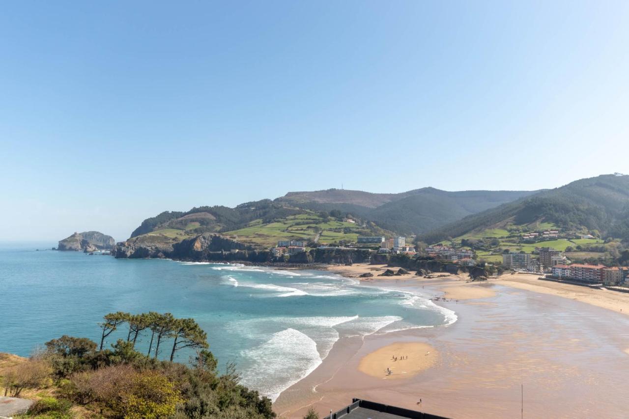 Coast & Beach View Parking Bakio Buitenkant foto